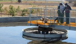 Sin operar, plantas de tratamiento de agua residual por adeudos de&nbsp;luz